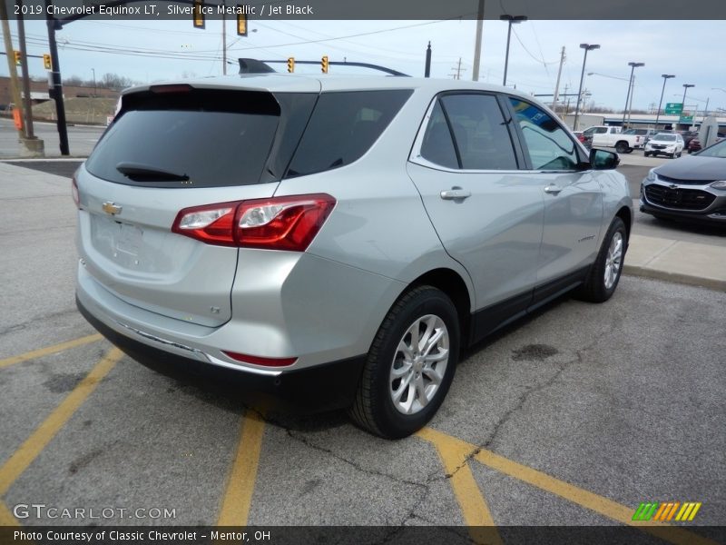 Silver Ice Metallic / Jet Black 2019 Chevrolet Equinox LT