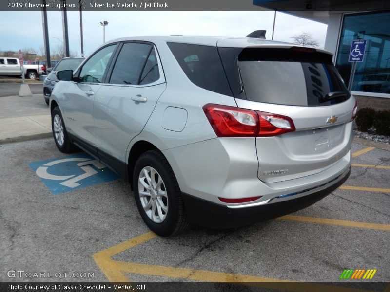 Silver Ice Metallic / Jet Black 2019 Chevrolet Equinox LT