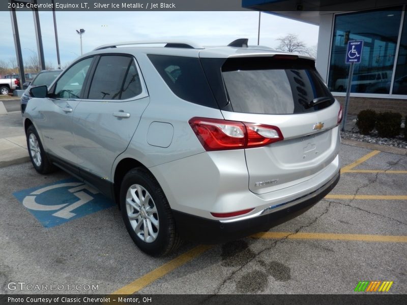 Silver Ice Metallic / Jet Black 2019 Chevrolet Equinox LT