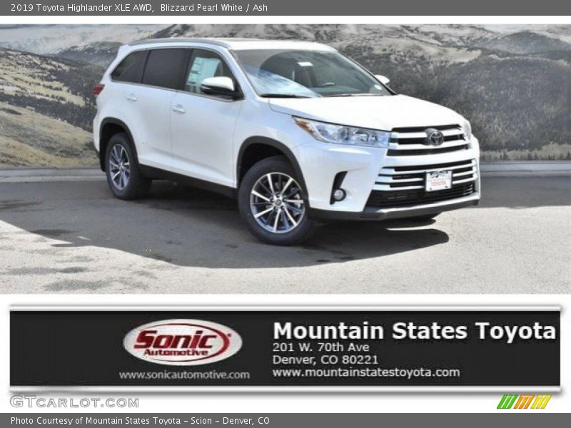 Blizzard Pearl White / Ash 2019 Toyota Highlander XLE AWD