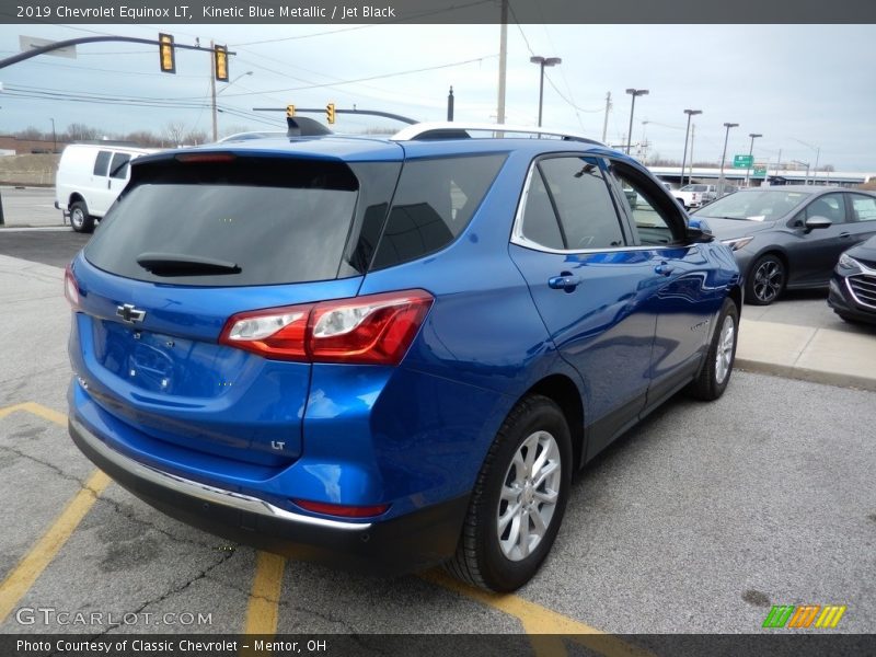 Kinetic Blue Metallic / Jet Black 2019 Chevrolet Equinox LT