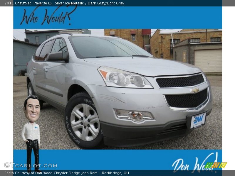 Silver Ice Metallic / Dark Gray/Light Gray 2011 Chevrolet Traverse LS