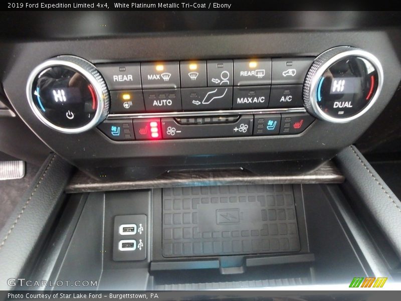 Controls of 2019 Expedition Limited 4x4