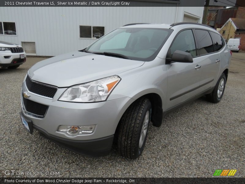 Silver Ice Metallic / Dark Gray/Light Gray 2011 Chevrolet Traverse LS