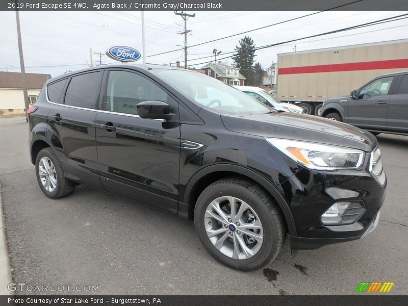 Agate Black / Chromite Gray/Charcoal Black 2019 Ford Escape SE 4WD