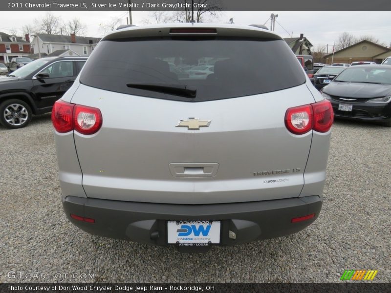 Silver Ice Metallic / Dark Gray/Light Gray 2011 Chevrolet Traverse LS