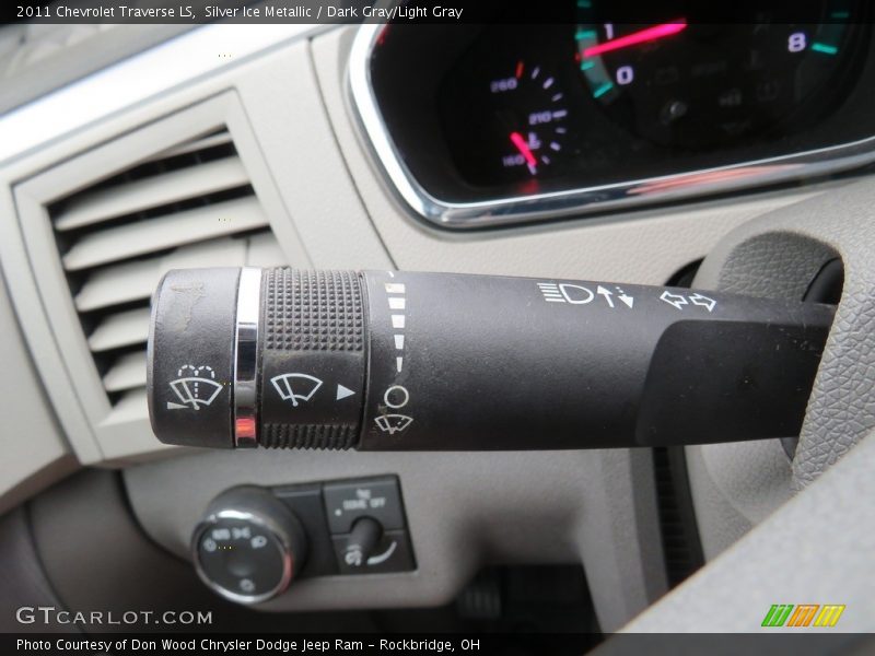 Silver Ice Metallic / Dark Gray/Light Gray 2011 Chevrolet Traverse LS