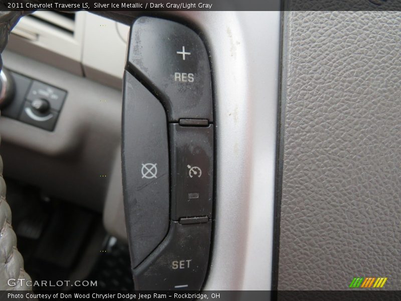 Silver Ice Metallic / Dark Gray/Light Gray 2011 Chevrolet Traverse LS