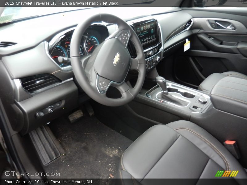 Havana Brown Metallic / Jet Black 2019 Chevrolet Traverse LT