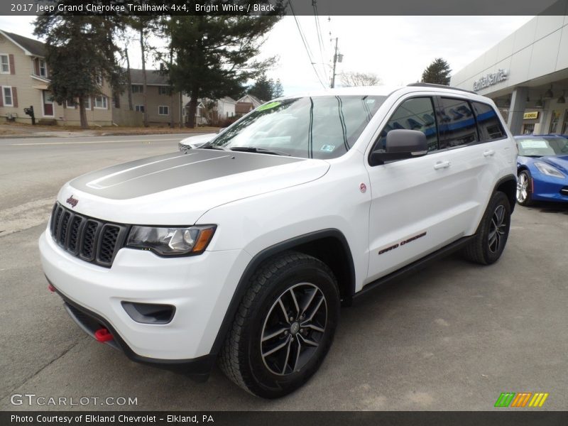 Bright White / Black 2017 Jeep Grand Cherokee Trailhawk 4x4