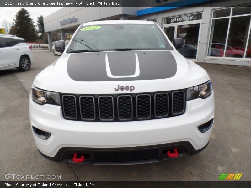 Bright White / Black 2017 Jeep Grand Cherokee Trailhawk 4x4