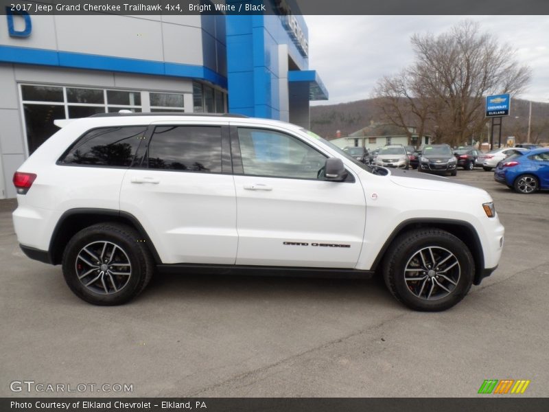 Bright White / Black 2017 Jeep Grand Cherokee Trailhawk 4x4