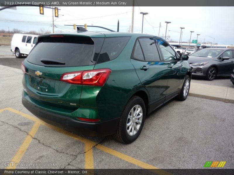 Ivy Green Metallic / Medium Ash Gray 2019 Chevrolet Equinox LS AWD