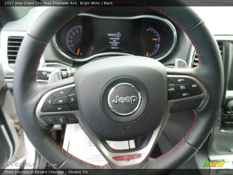 Bright White / Black 2017 Jeep Grand Cherokee Trailhawk 4x4