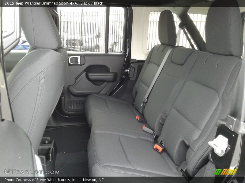 Black / Black 2019 Jeep Wrangler Unlimited Sport 4x4
