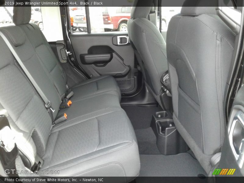 Black / Black 2019 Jeep Wrangler Unlimited Sport 4x4