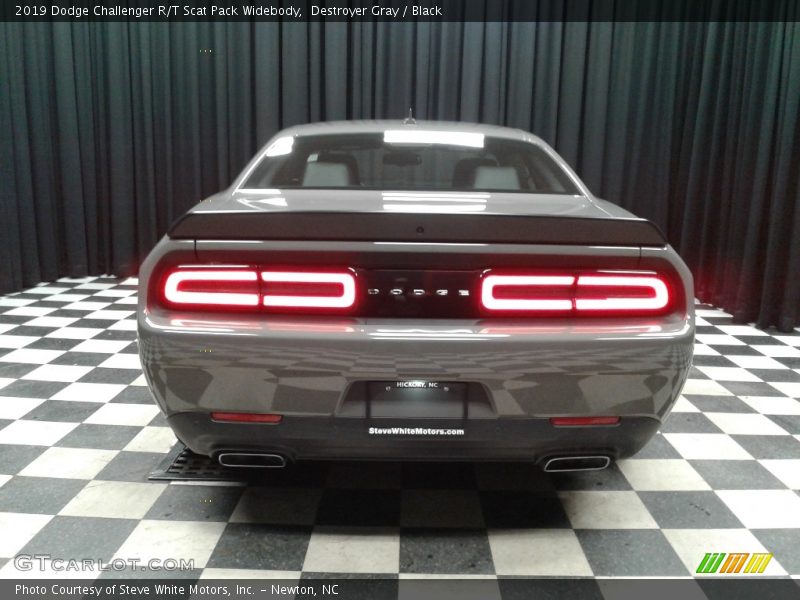 Destroyer Gray / Black 2019 Dodge Challenger R/T Scat Pack Widebody