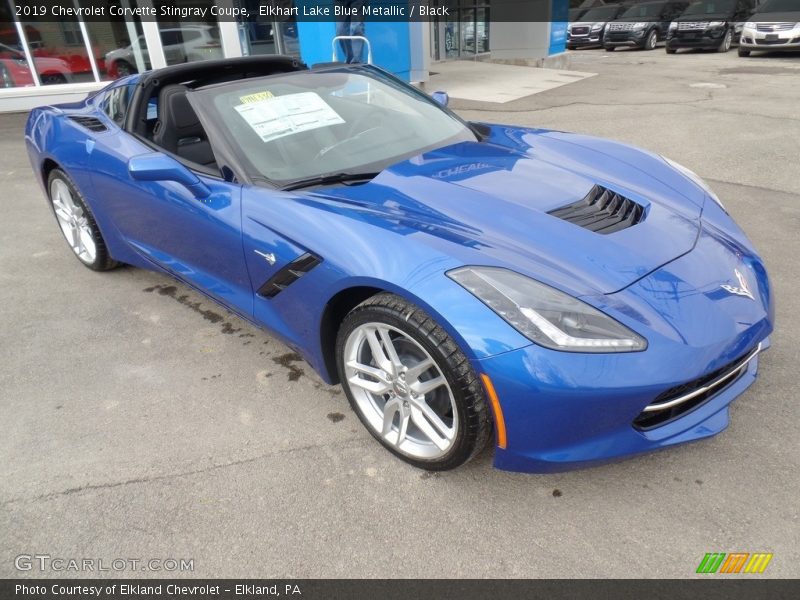 Front 3/4 View of 2019 Corvette Stingray Coupe