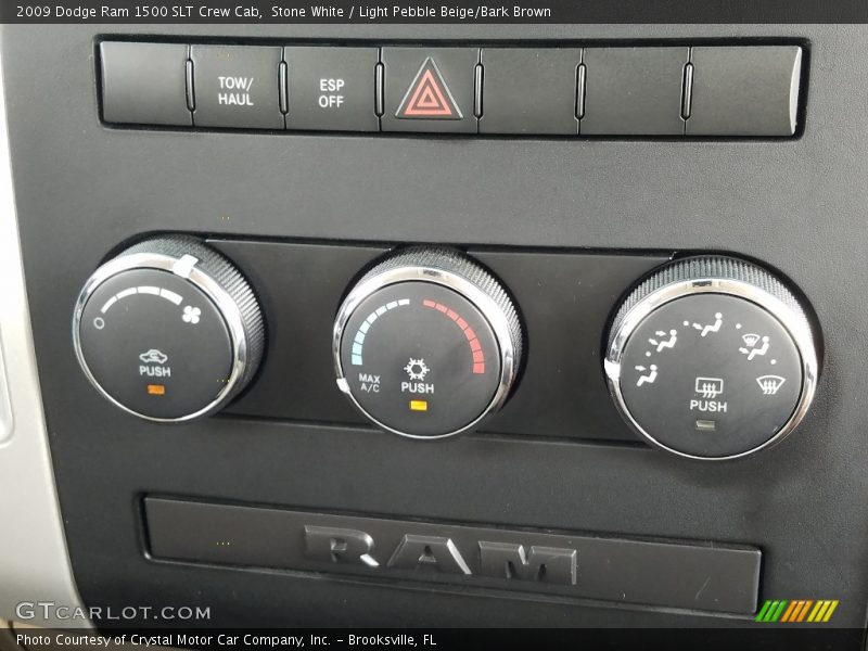Stone White / Light Pebble Beige/Bark Brown 2009 Dodge Ram 1500 SLT Crew Cab