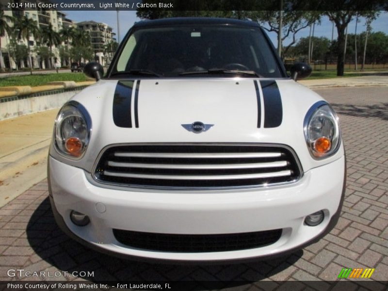 Light White / Carbon Black 2014 Mini Cooper Countryman