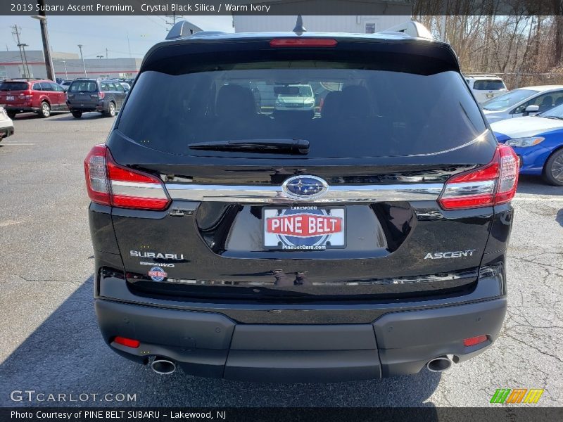 Crystal Black Silica / Warm Ivory 2019 Subaru Ascent Premium