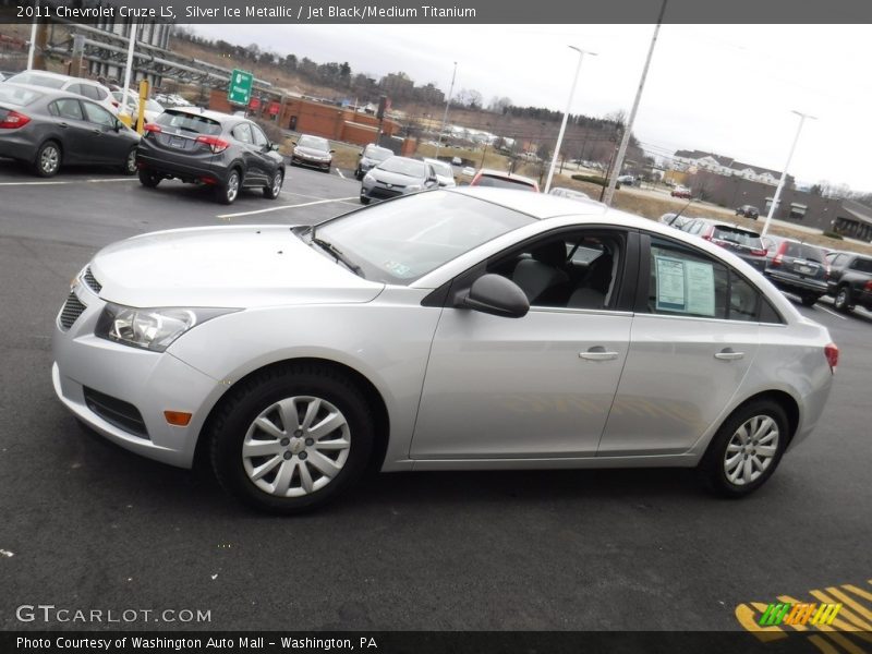 Silver Ice Metallic / Jet Black/Medium Titanium 2011 Chevrolet Cruze LS