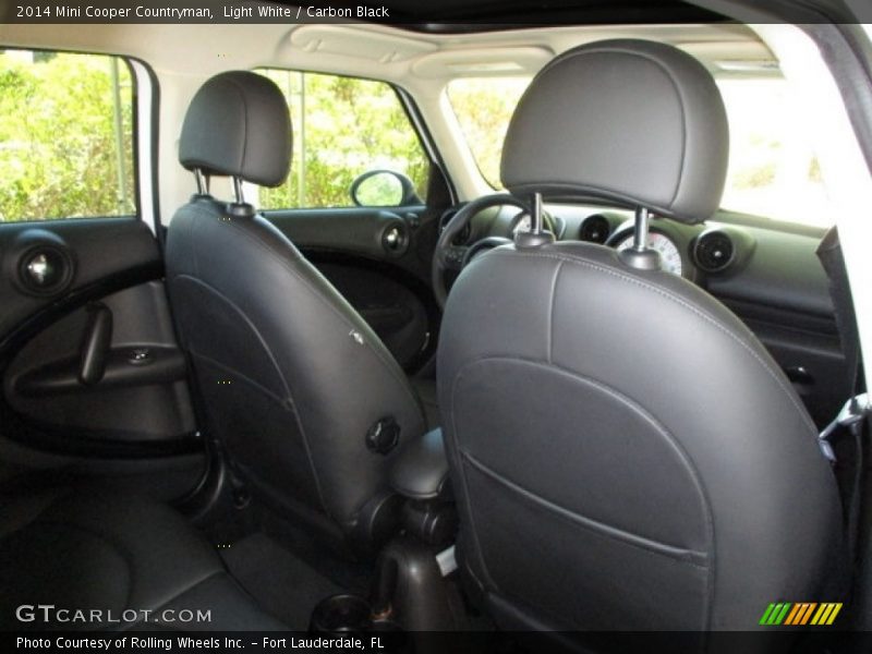 Light White / Carbon Black 2014 Mini Cooper Countryman