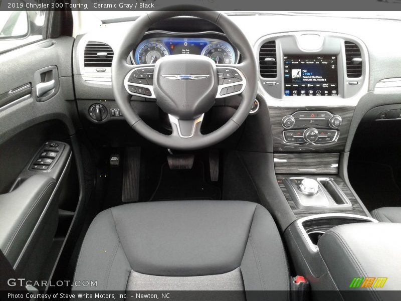 Ceramic Gray / Black 2019 Chrysler 300 Touring