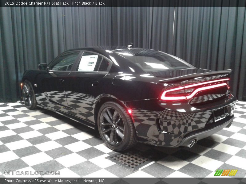 Pitch Black / Black 2019 Dodge Charger R/T Scat Pack