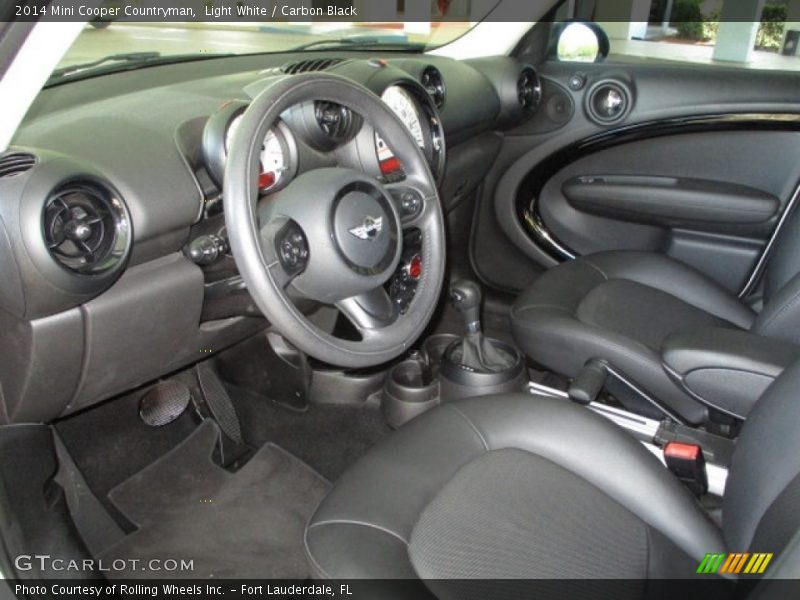 Light White / Carbon Black 2014 Mini Cooper Countryman
