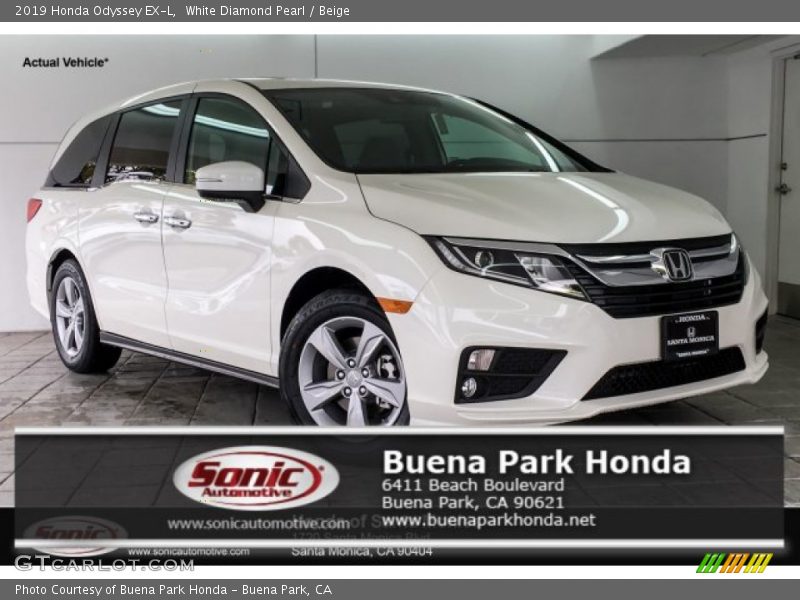 White Diamond Pearl / Beige 2019 Honda Odyssey EX-L