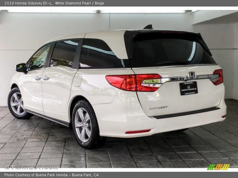 White Diamond Pearl / Beige 2019 Honda Odyssey EX-L