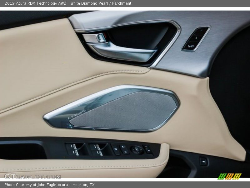 White Diamond Pearl / Parchment 2019 Acura RDX Technology AWD