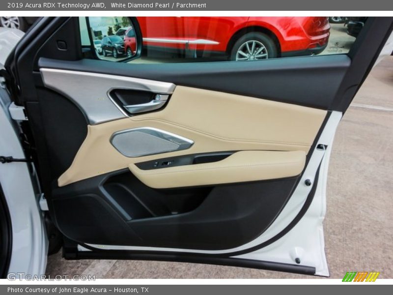 White Diamond Pearl / Parchment 2019 Acura RDX Technology AWD
