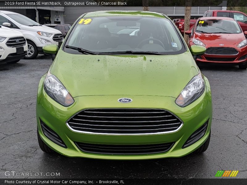 Outrageous Green / Charcoal Black 2019 Ford Fiesta SE Hatchback