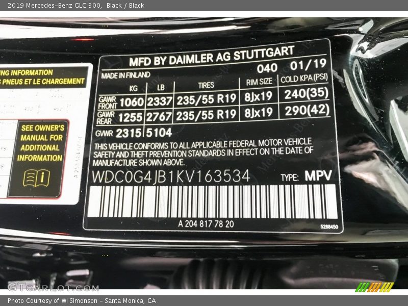 Black / Black 2019 Mercedes-Benz GLC 300