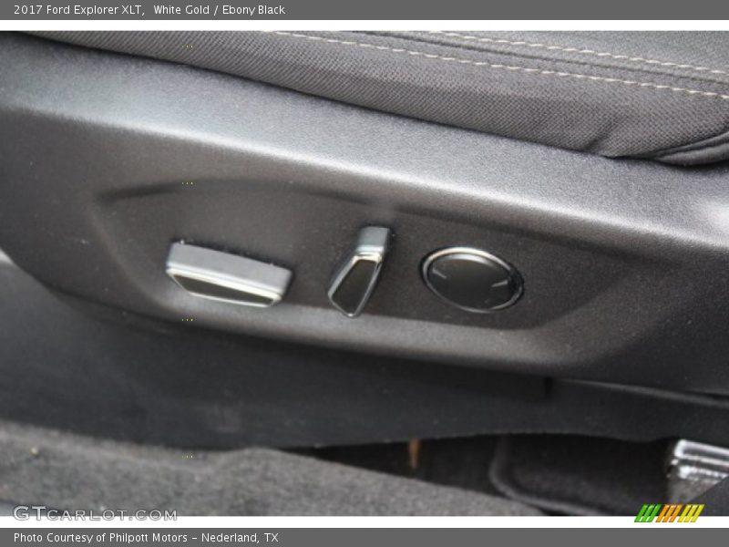 White Gold / Ebony Black 2017 Ford Explorer XLT