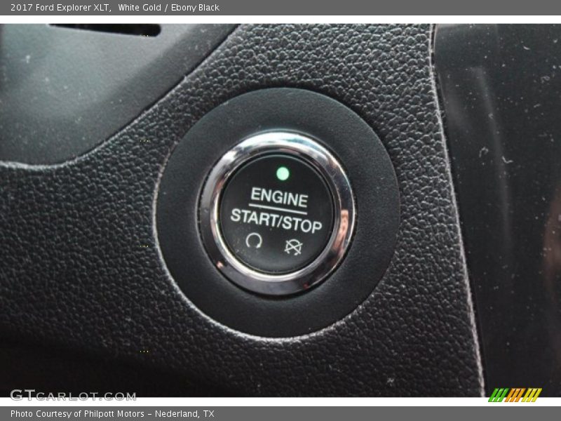 White Gold / Ebony Black 2017 Ford Explorer XLT