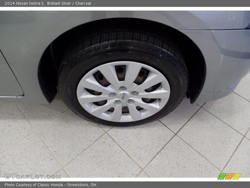 Brilliant Silver / Charcoal 2014 Nissan Sentra S