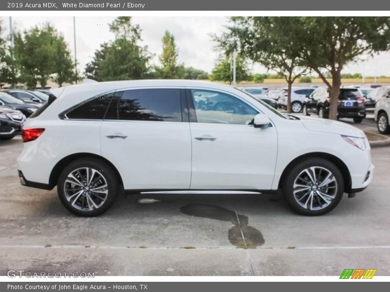 White Diamond Pearl / Ebony 2019 Acura MDX