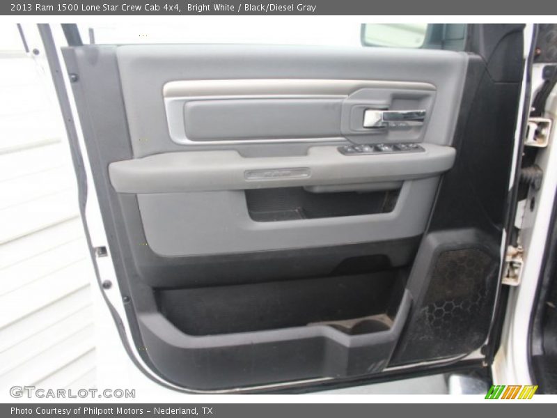 Bright White / Black/Diesel Gray 2013 Ram 1500 Lone Star Crew Cab 4x4