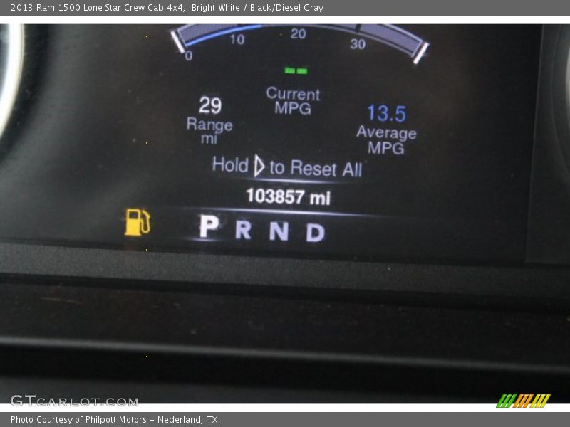 Bright White / Black/Diesel Gray 2013 Ram 1500 Lone Star Crew Cab 4x4