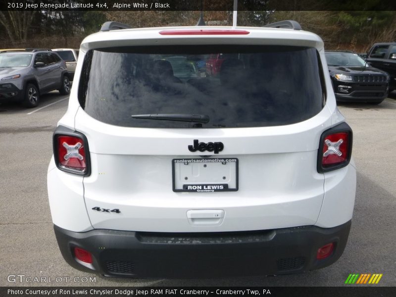 Alpine White / Black 2019 Jeep Renegade Latitude 4x4