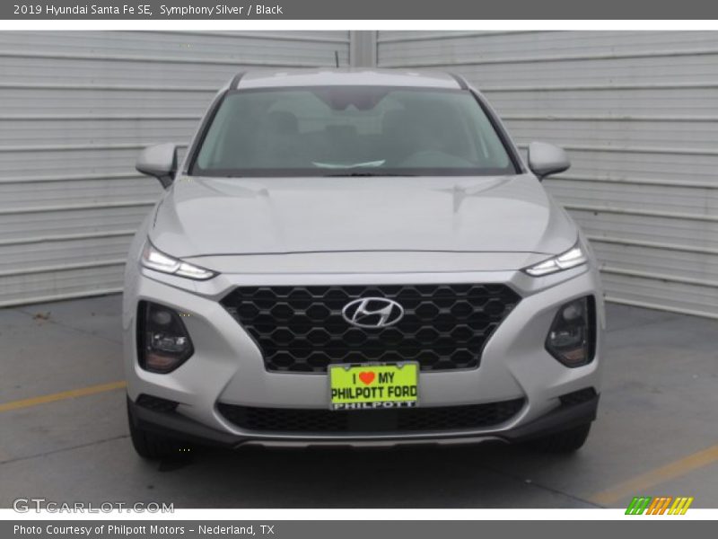 Symphony Silver / Black 2019 Hyundai Santa Fe SE