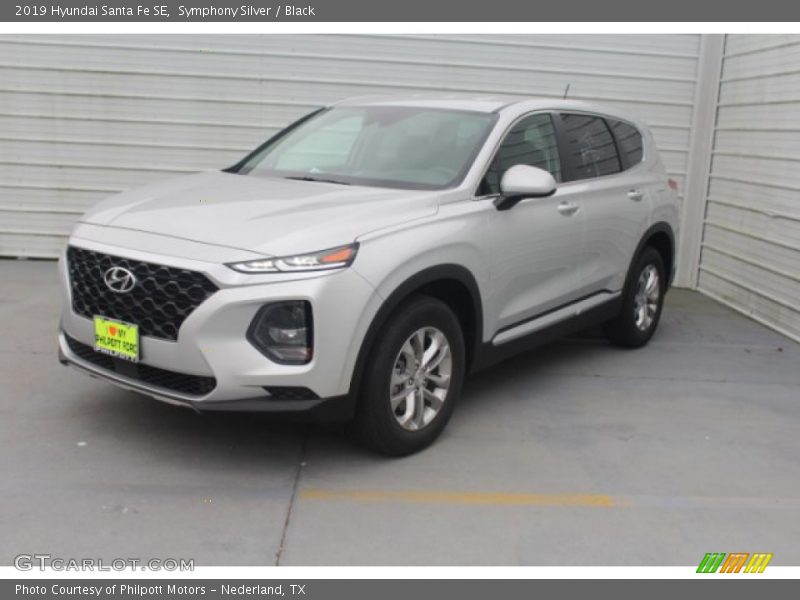 Symphony Silver / Black 2019 Hyundai Santa Fe SE