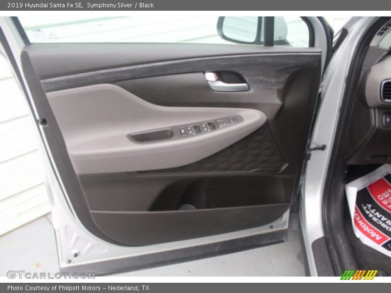 Symphony Silver / Black 2019 Hyundai Santa Fe SE