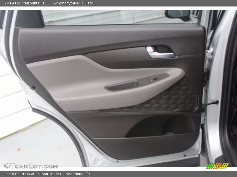 Symphony Silver / Black 2019 Hyundai Santa Fe SE