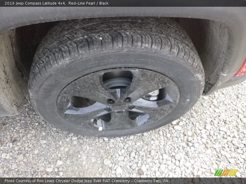 Red-Line Pearl / Black 2019 Jeep Compass Latitude 4x4