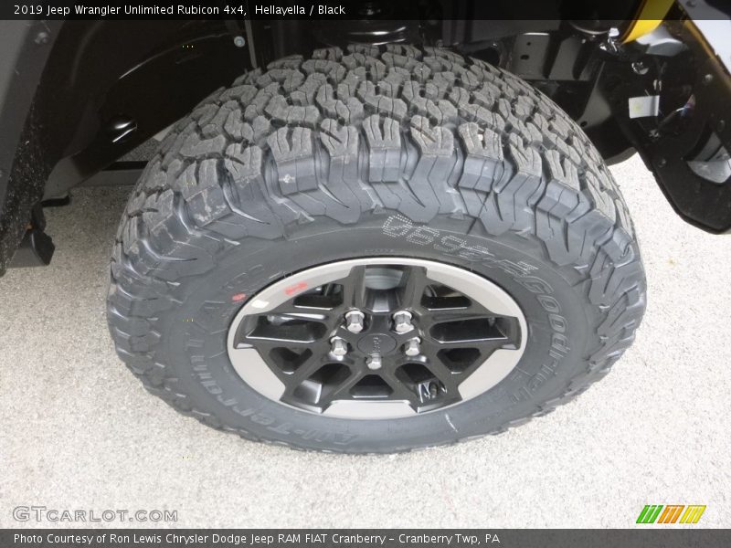 Hellayella / Black 2019 Jeep Wrangler Unlimited Rubicon 4x4