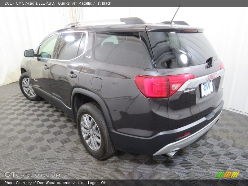 Quicksilver Metallic / Jet Black 2017 GMC Acadia SLE AWD